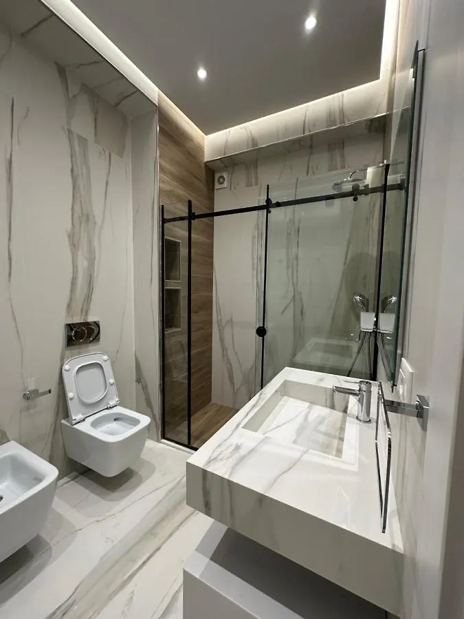 Hera Tirana Suite Deluxe Albania